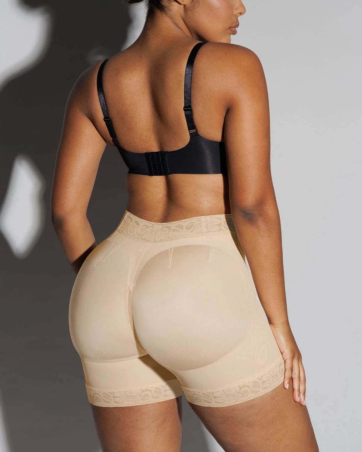 Airslim® Tummy Compression Butt-Lifting Shorts